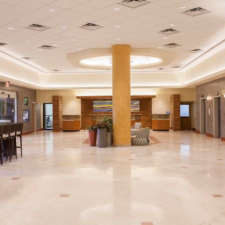 Courtyard By Marriott Isla Verde Beach Resort Сан Хуан Екстериор снимка